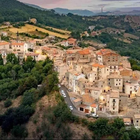 Hilltop 2-br With Sea Views, Terrace & Garden * Dogliola