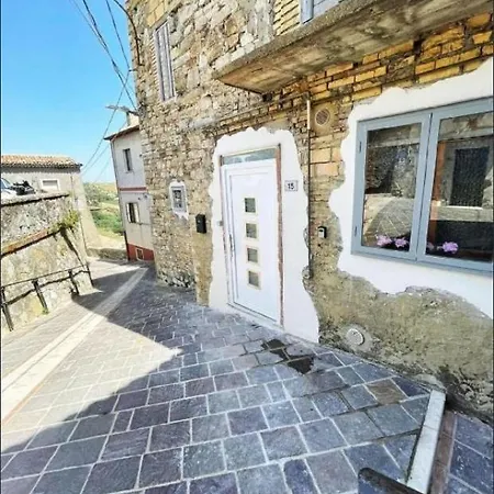 Hilltop 2-br With Sea Views, Terrace & Garden Apartment Dogliola