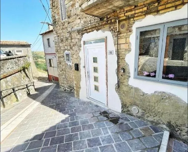 Hilltop 2-br With Sea Views, Terrace & Garden Apartman Dogliola