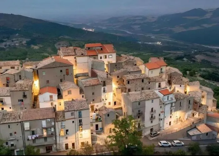 Hilltop 2-br With Sea Views, Terrace & Garden Dogliola